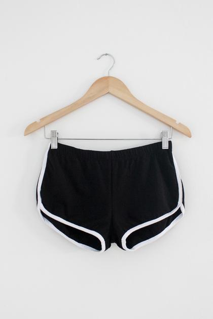 Retro Shorts - Black