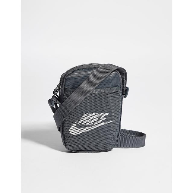 jd nike fanny pack