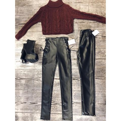 Legging Cuero Cruzado
