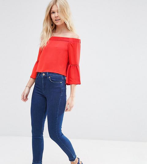 Asos Petite - Top Con Spalle Scoperte E Maniche Con Volant - Rosso