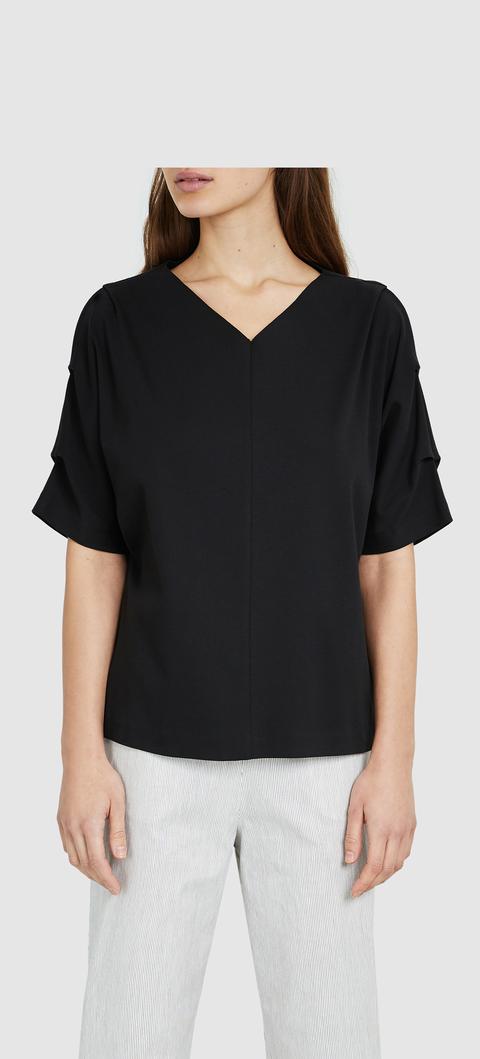 camiseta escote v