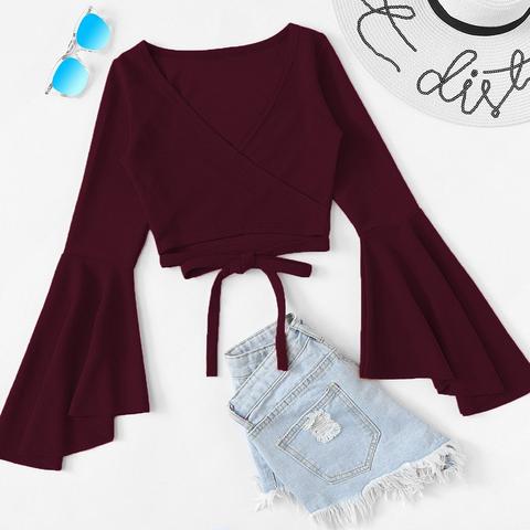 Blusa Con Scollo A V E Volanti