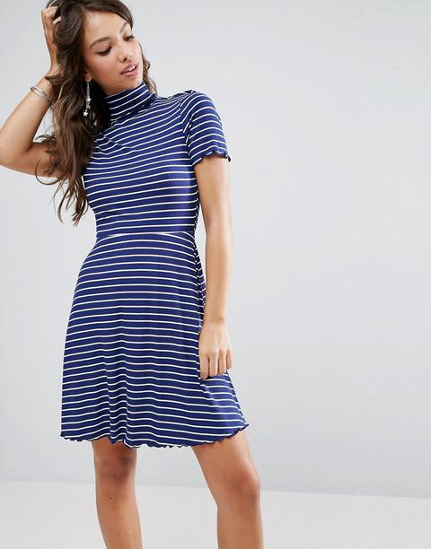 Minivestido Skater A Rayas De Canalé Con Cuello Alto De Asos