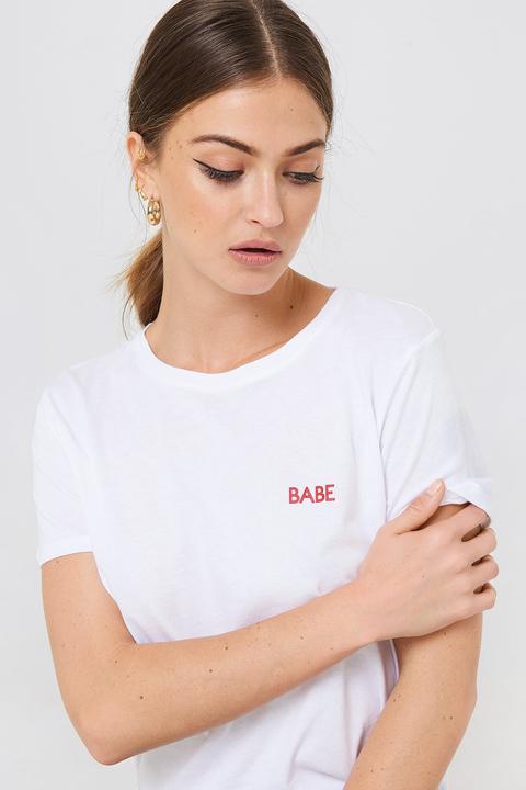 Babe Chest Tee White/red