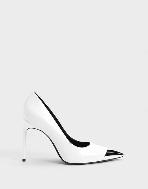 Zapato Tacón Puntura Metalizada