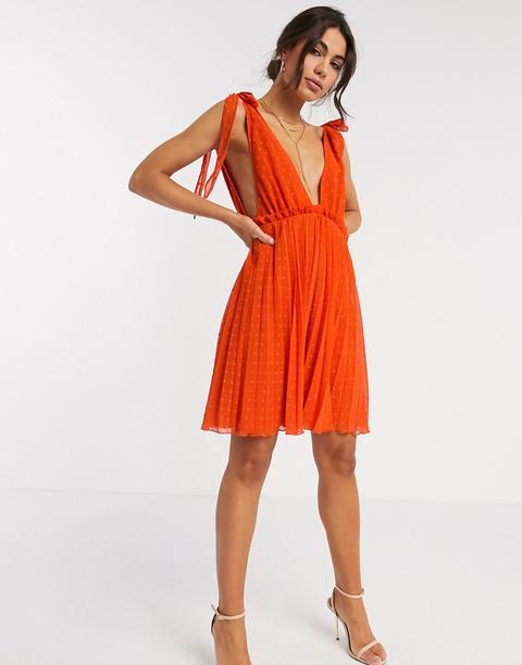 Asos Design - Robe Courte Plissée Avec Épaules Nouées - Rouge
