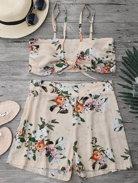 Set Di Racchette Con Noduli E Pantaloncini A Vita Alta