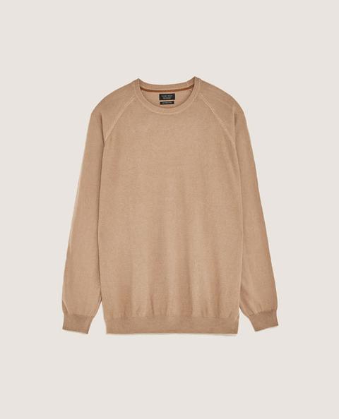 Round Neck Sweater