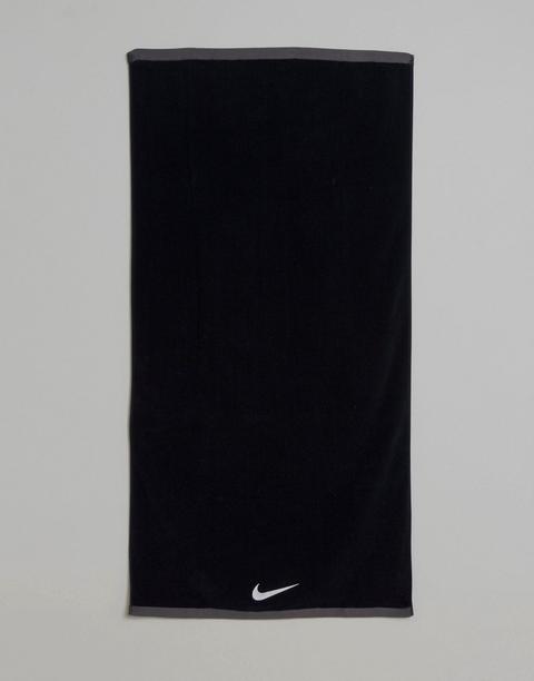 Nike Training - Fundamental Et.17l010 - Asciugamano Grande Nero - Nero