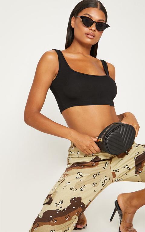 Basic Black Scoop Neck Crop Top