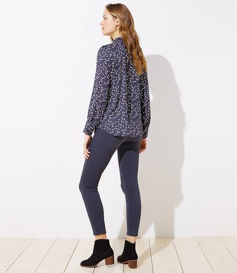 Hen Tie Neck Blouse