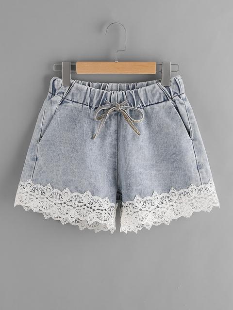 Contrast Lace Hem Drawstring Denim Shorts