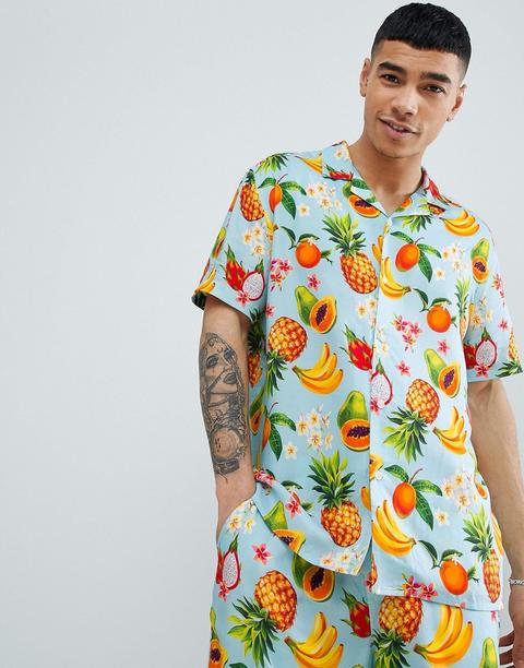 Camisa De Conjunto De Corte Estándar Con Estampado De Frutas Y Cuello Con Solapas De Asos Design