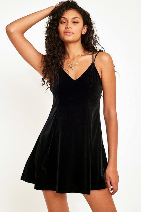 Uo Tessa Velvet Strappy Low-back Mini 