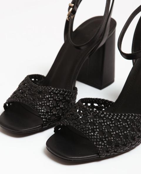 adidas caladas