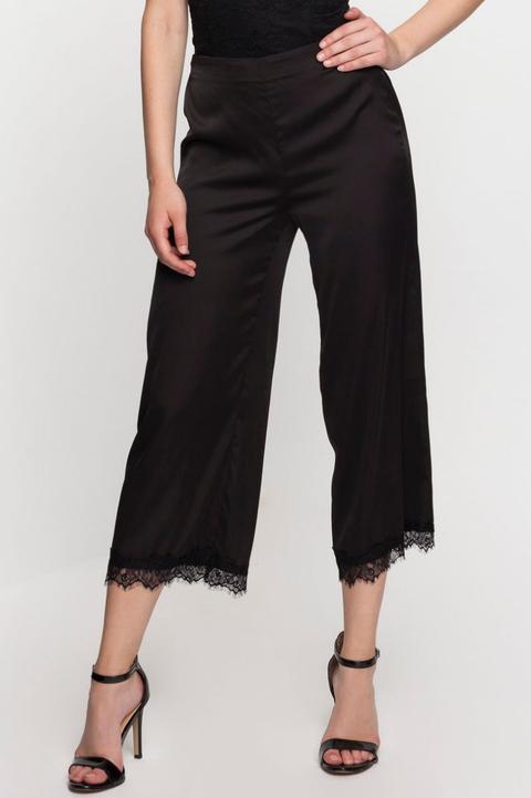 Pantaloni Neri Con Pizzo