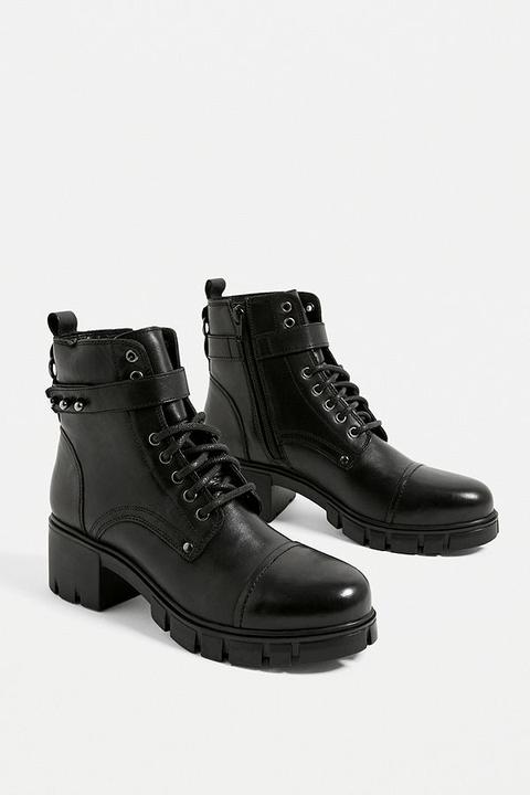 black lace up boots uk