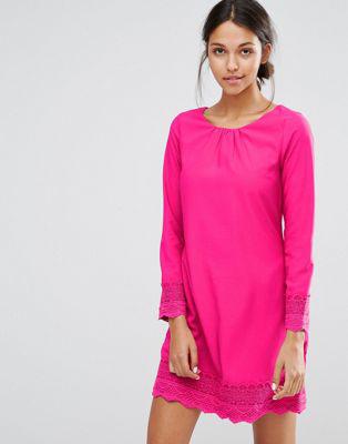 Uttam Boutique - Vestito A Trapezio A Maniche Lunghe Con Dettaglio All'uncinetto - Rosa