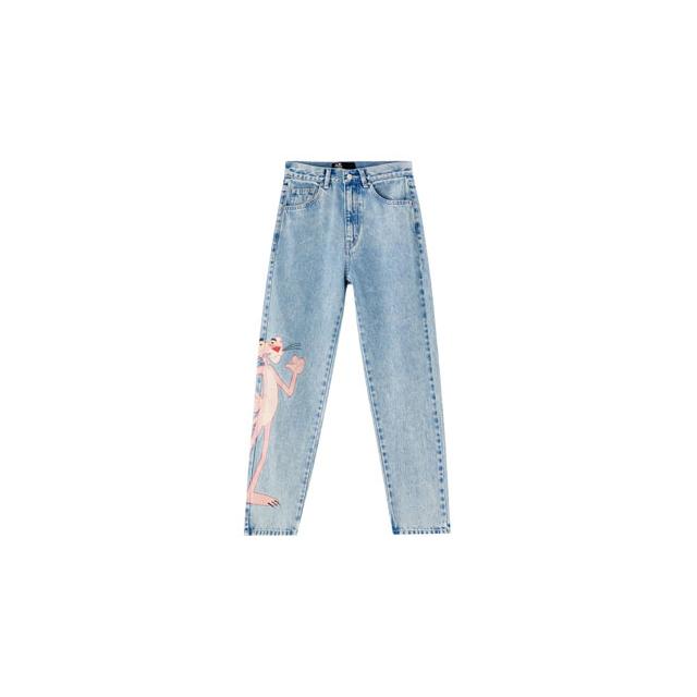 Jeans Pantera Rosa Mom Fit from Pull and Bear on 21 Buttons