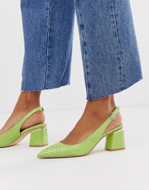 Tacones En Punta Con Tira Trasera En Un Diseño De Serpiente Saucer De Asos Design-verde