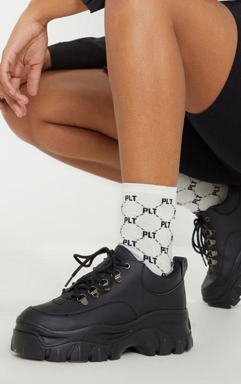 Black Flatform Chunky Hiker Trainer