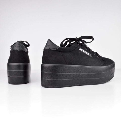 Zoe - Platform Sneakers In Black