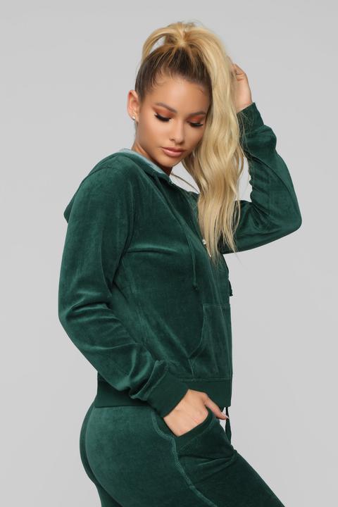 og velour lounge set