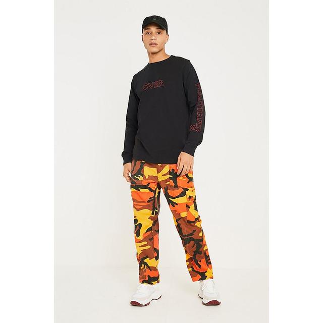 urban outfitter camo pants