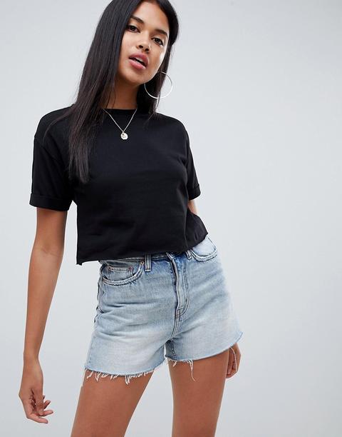 Asos Design Crop T-shirt With Roll Sleeve And Raw Hem In Black - Nero