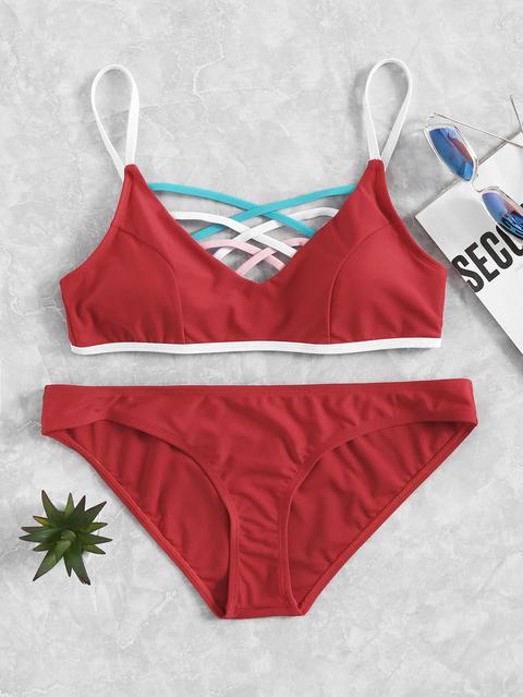 Conjunto De Bikini Con Tiras Cruzadas