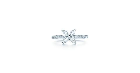 Anello. Collezione Tiffany Victoria