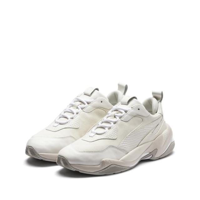 thunder desert sneakers