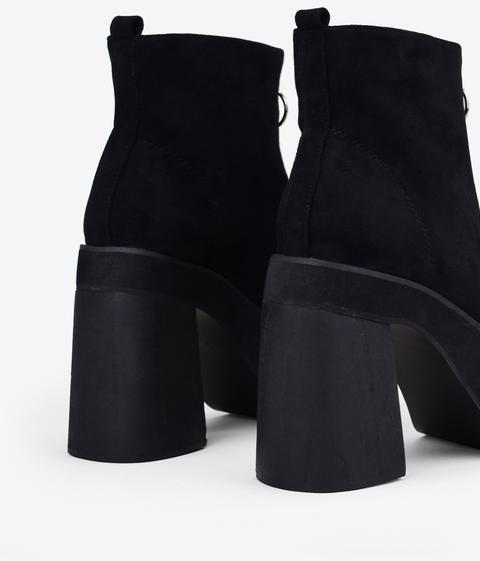 Bosanova - Botines Negros Plataforma Xxl - Color: Negro from Bosanova on 21  Buttons