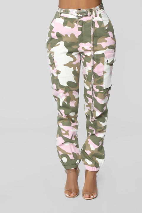 camo joggers pink