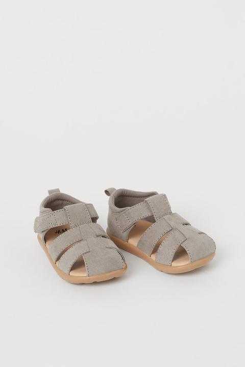 Sturdy Sandals - Brown