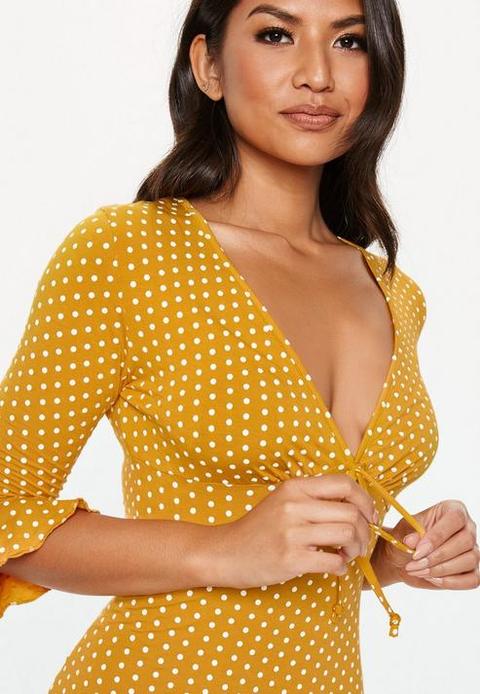 Missguided yellow printed deals cold shoulder tea dress