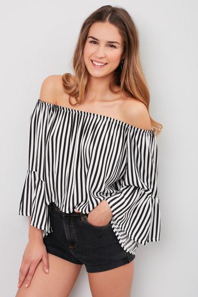 Blusa Manica Flare