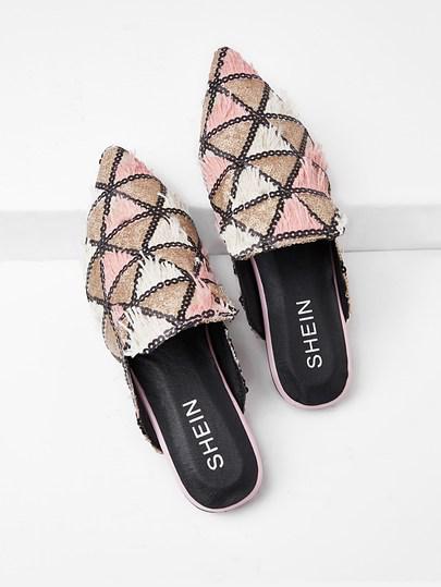 Spitze Flache Schuhe Mit Dreieckemuster