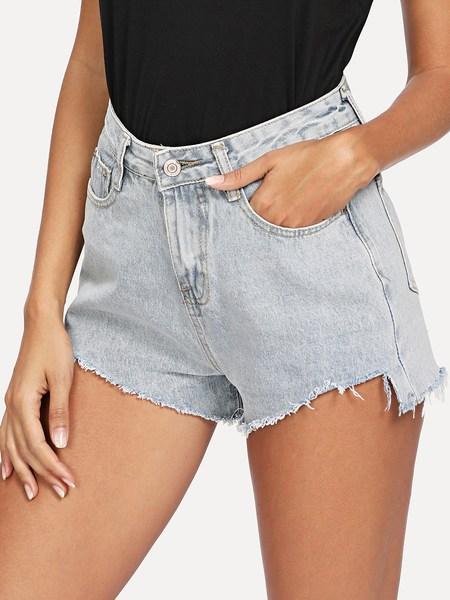 Shorts In Denim Con Bordi Sfilacciati