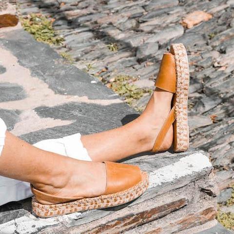 Ibizas Bicolor Platform Camel