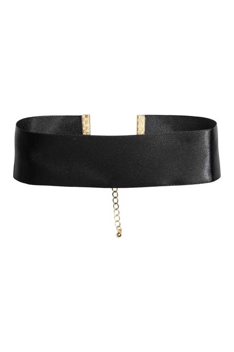 Choker In Satin