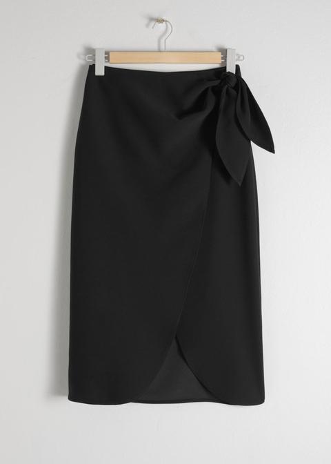 black skirt sarong