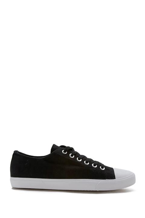 Men Low-top Sneaker