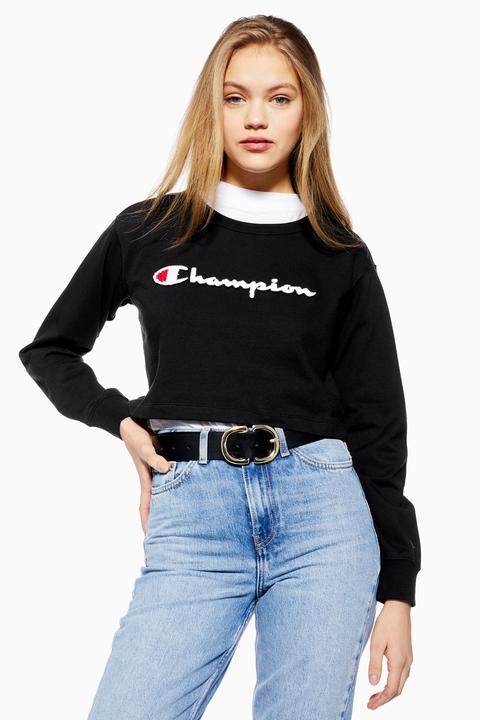 black cropped champion sweatshirt