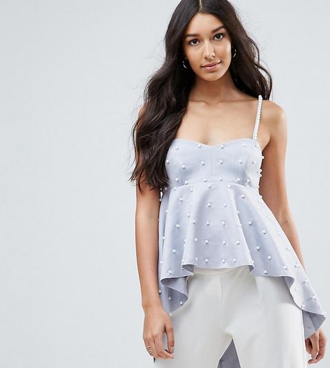 Top Tipo Camisola Con Parte Posterior Caída Y Adorno De Perlas Exclusivo De Asos Tall