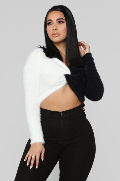 Take Care Knot Sweater - White/black