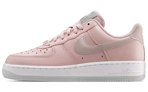 Nike Air Force 1 '07 Essential