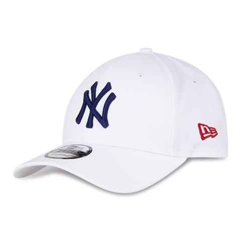 New Era 9forty League Essential New York Yankees @ Footlocker