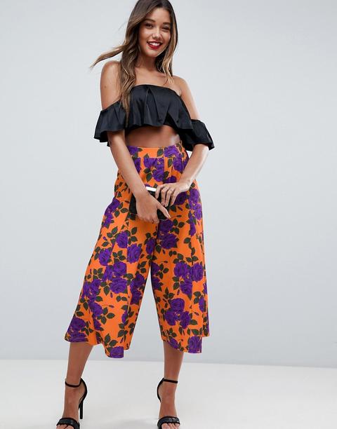 Pantalones Capri De Pernera Ancha Con Estampado Floral Y Bajo Fluido De Asos