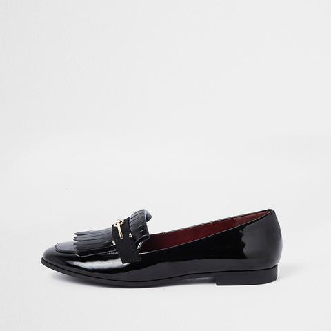 Black Patent Snaffle Fringe Loafers